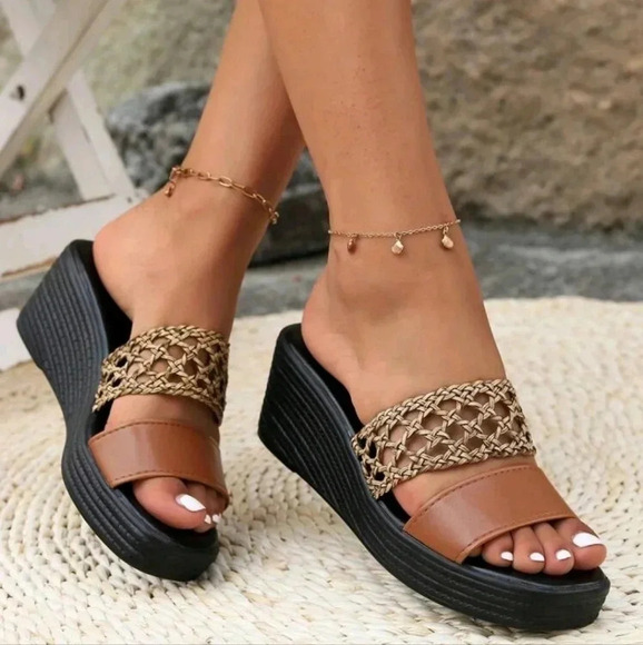 Women Ultra Lightweight Open Toe Brown Wedge Sandals, Woven Details Summer - Picture 2 of 11